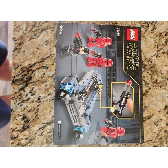 LEGO Star Wars: Sith Troopers Battle Pack (75266) - Picture 2 of 2